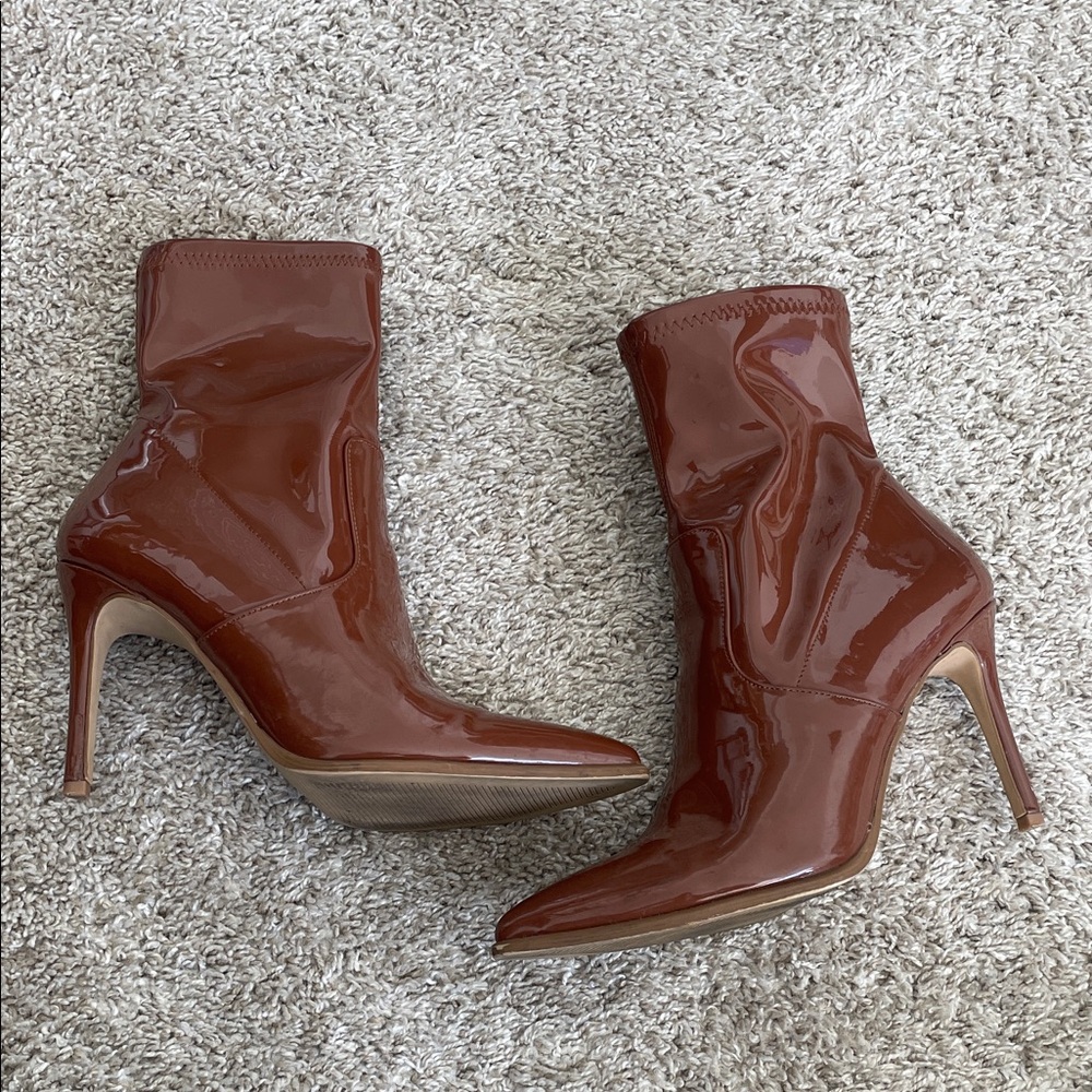 Steve Madden Patent Leather Elwyn Brown Heeled Bootie Ankle Boots